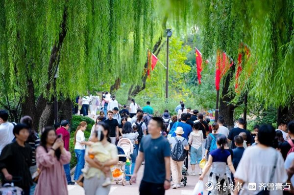 智财资本 化雨为景 暖意融城，济南野生动物世界让假期体验更温暖